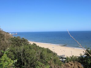 Beach nearby - Flat 1 - Sandbanks (Bournemouth)