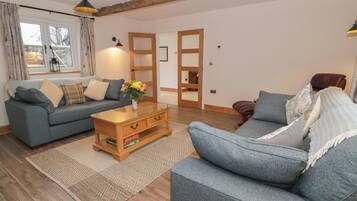 Cottage | Living area