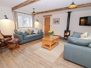 Cottage | Living area