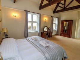 5 室のベッドルーム、客室ごとに異なる装飾、客室ごとに異なるインテリア、WiFi (無料)