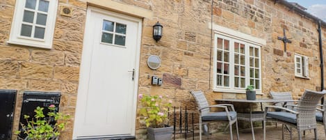 Cottage | Tempat makan outdoor