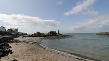 Cottage | Beach