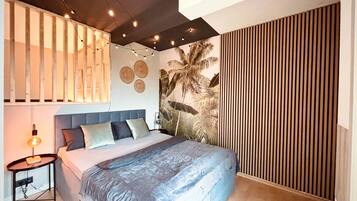 1 bedroom, free WiFi, bed sheets