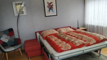 1 多间卧室、免费 WiFi、床单