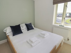 4 bedrooms, individually decorated, individually furnished, free WiFi - 2 Summers Way (Moreton-in-Marsh)