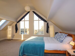 10 bedrooms, individually decorated, individually furnished, free WiFi