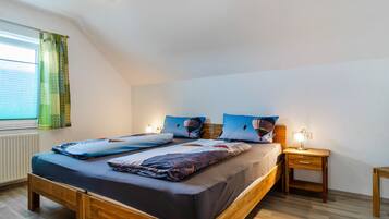 2 bedrooms, free WiFi, bed sheets