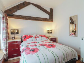 2 عدّة غرف نوم وبديكورات فريدة لكل غرفة وطراز فريد لكل وحدة