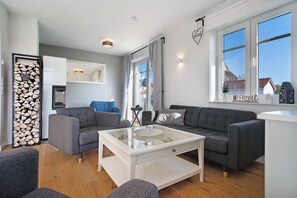 Télévision, cheminée