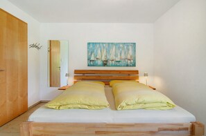 1 camera, ferro/asse da stiro, Wi-Fi gratuito, lenzuola