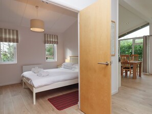 2 habitaciones, decoración personalizada y muebles diferentes