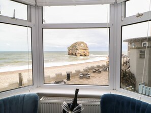 Interior - The Look Out (South Shields)