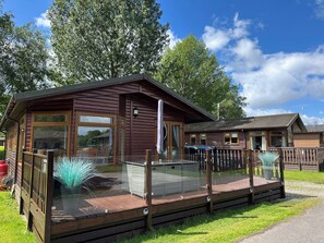 Exterior - Lakeside 18 (Carnforth)