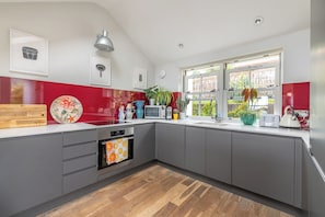 Fridge, dishwasher, electric kettle, toaster