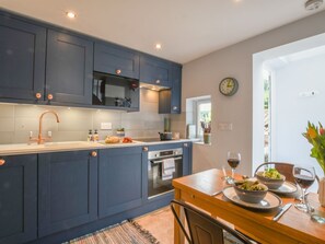 Cottage | Interior