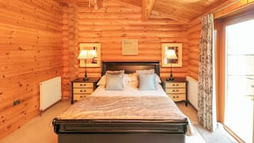2 habitaciones, decoración personalizada y muebles diferentes