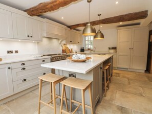 Fridge, dishwasher, electric kettle, toaster