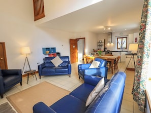 Fireplace, DVD player - Middlefell View Cottage (Alston)