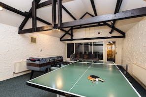 Cottage | Interior
