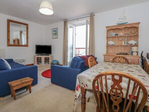 Cottage | Living area