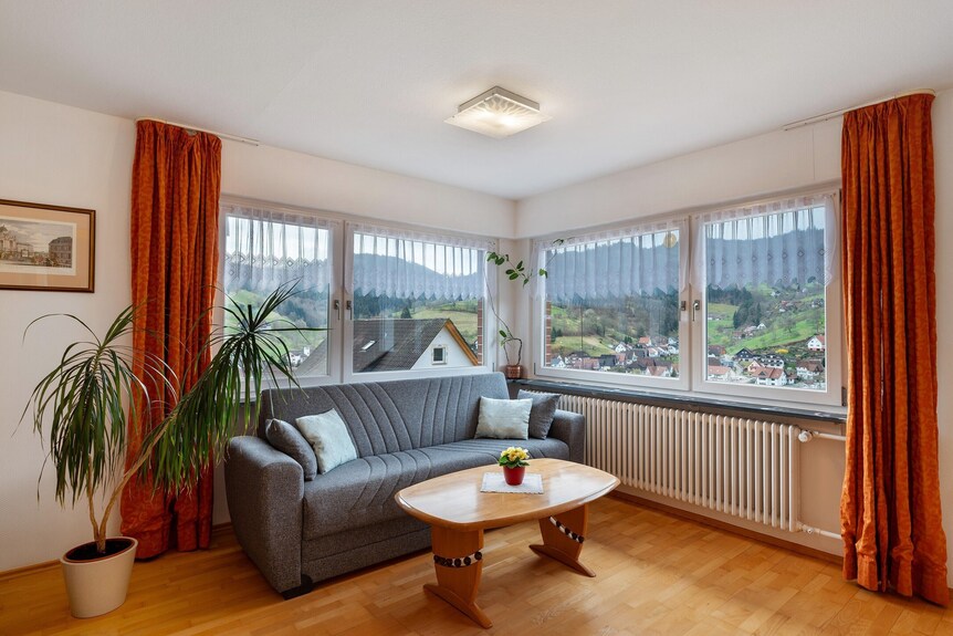 Ferienwohnung Mit Talblick Und Eigenem Außensitzplatz - Seebach
