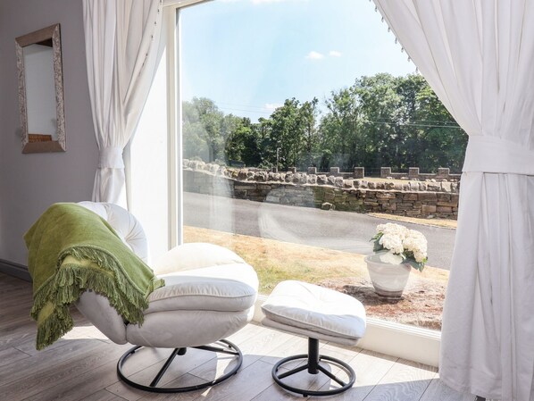 Interior - Cunliffe Barn (Shipley)