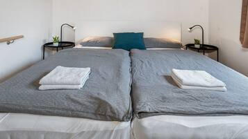 2 bedrooms, free WiFi, bed sheets