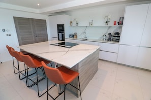 Fridge, microwave, dishwasher, electric kettle