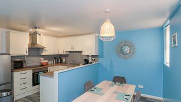 Fridge, dishwasher, electric kettle, toaster