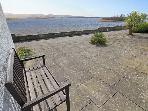 Terrace/patio - 18D South Snowdon Wharf (Porthmadog)