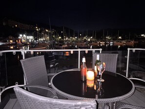 Mökki | Ulkoruokailutilat