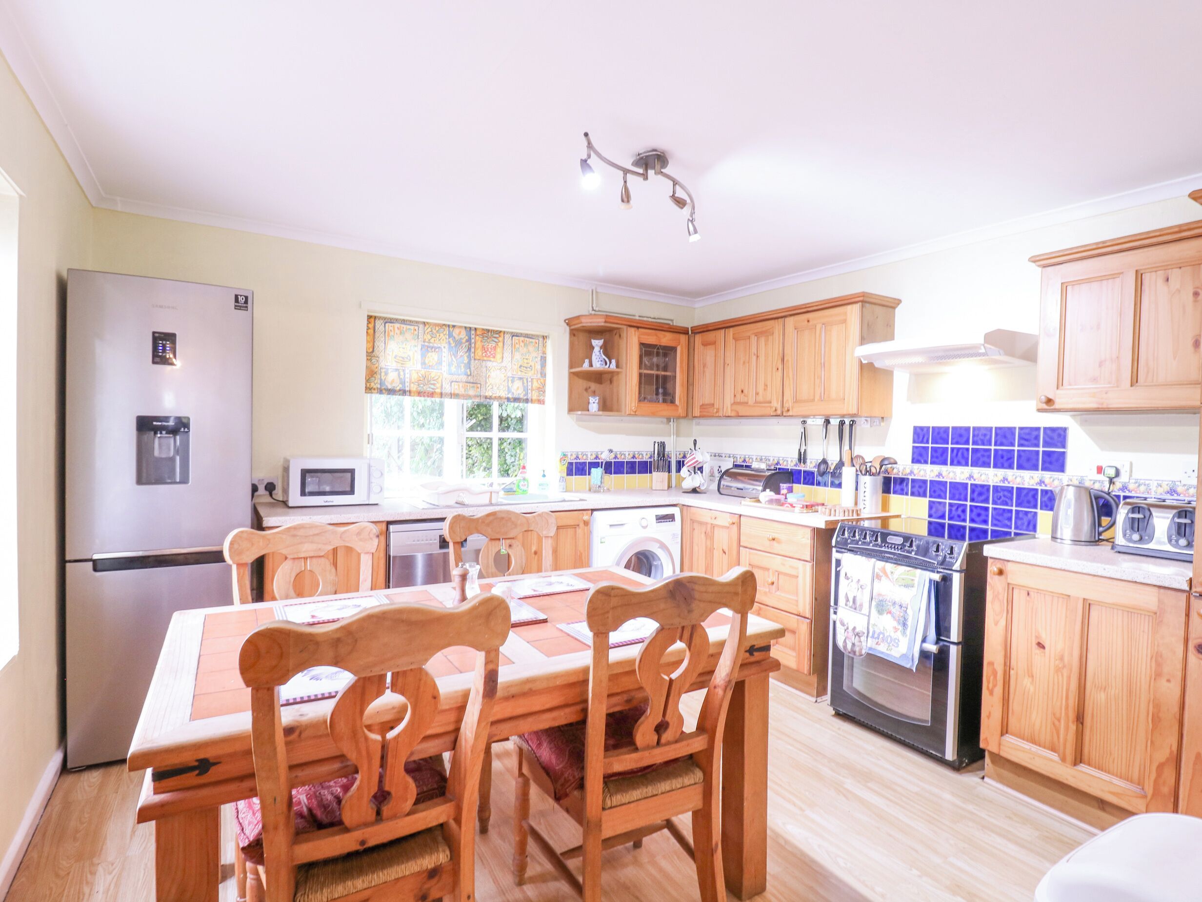 Fridge, dishwasher, electric kettle, toaster