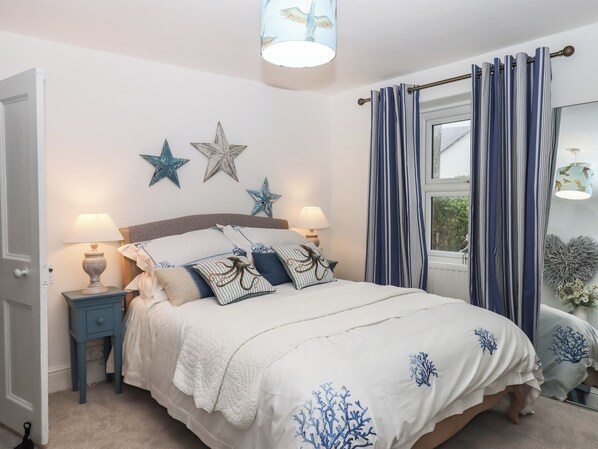 2 bedrooms, individually decorated, individually furnished, free WiFi - Pie Cottage (Teignmouth)