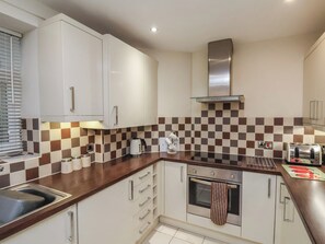 식기 세척기, 조리 도구/접시/주방 기구