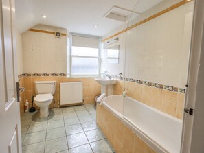 Shower - Woolly End Cottage (Ambleside)