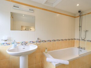 Shower - Woolly End Cottage (Ambleside)