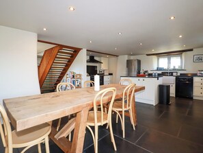 Dining - Penpethy Farm (Tintagel)