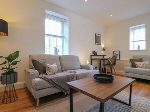 Living area - Lavender Cottage (Bourne)