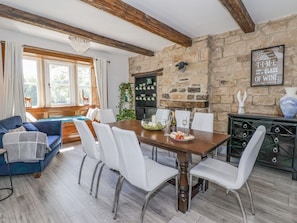 Dining - Cunliffe House (Shipley)