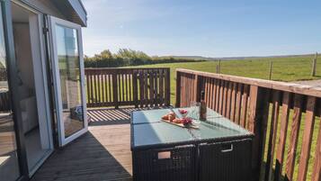 Cottage | Outdoor dining