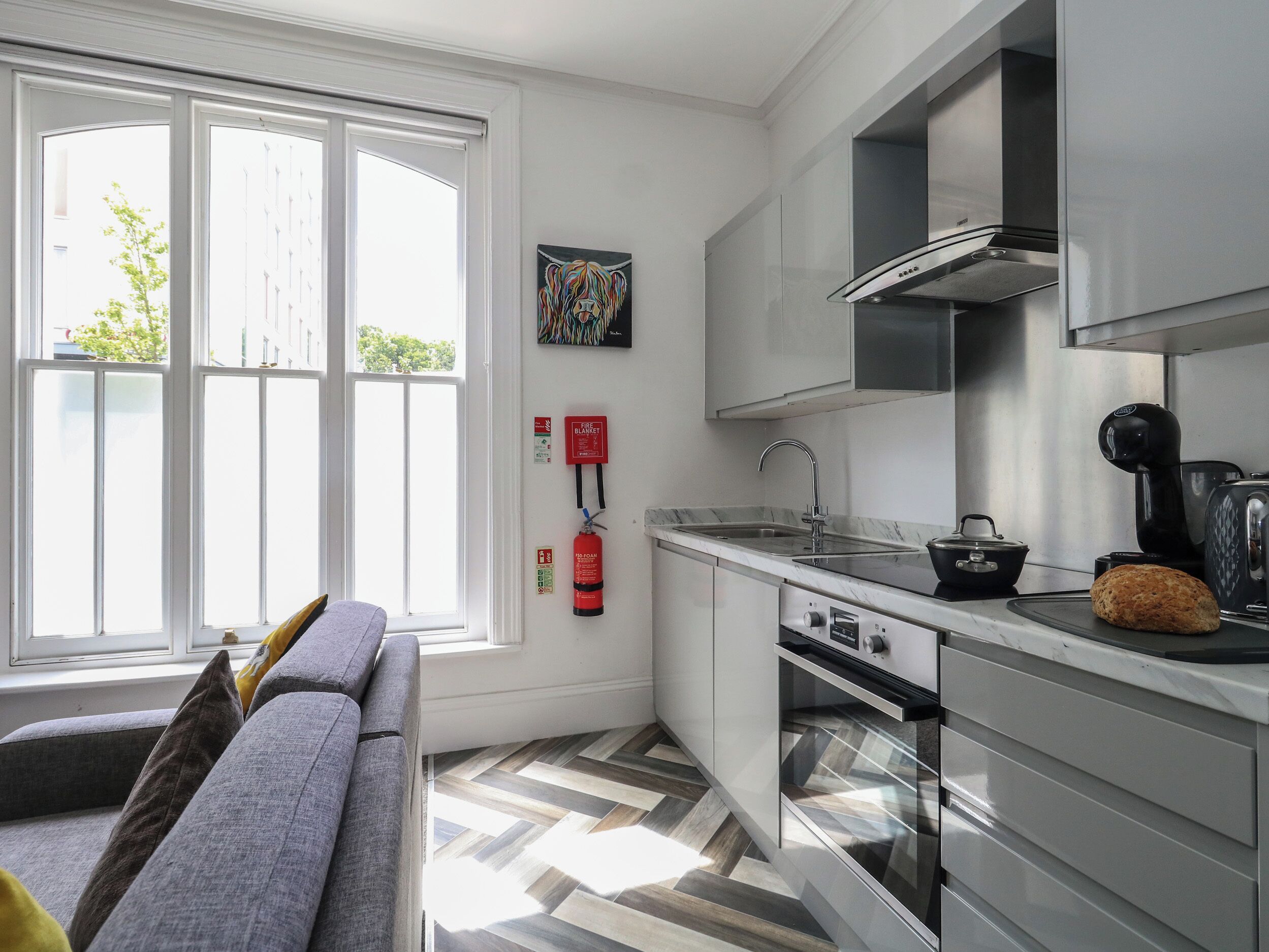 Fridge, dishwasher, electric kettle, toaster