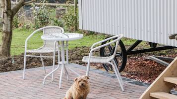Buiten dineren