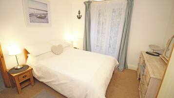 1 bedroom, individually decorated, individually furnished, free WiFi