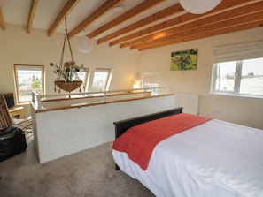 1 soverom, individuelt dekorert og individuelt innredet