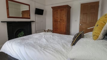 1 chambre, décoration personnalisée, ameublement personnalisé