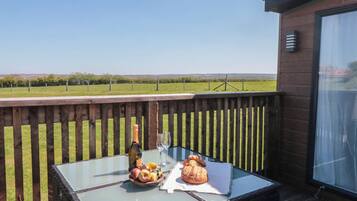 Cottage | Outdoor dining