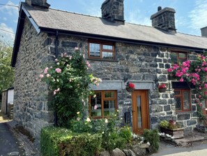 Cottage | Exterior - Gwynfa (Betws-Y-Coed)