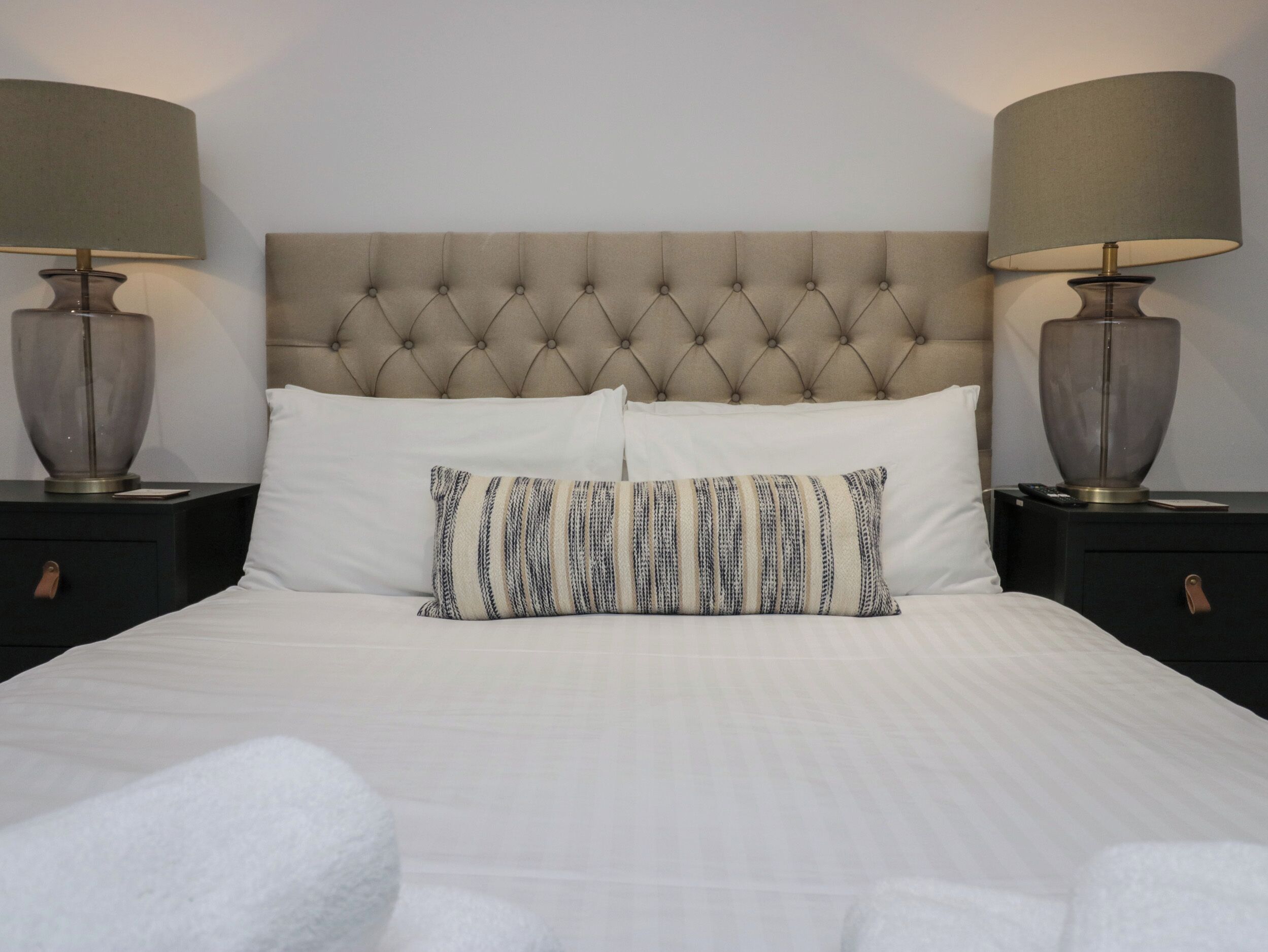 2 bedrooms, individually decorated, individually furnished, free WiFi