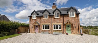 ลาเวนเดอร์ คอทเทจ