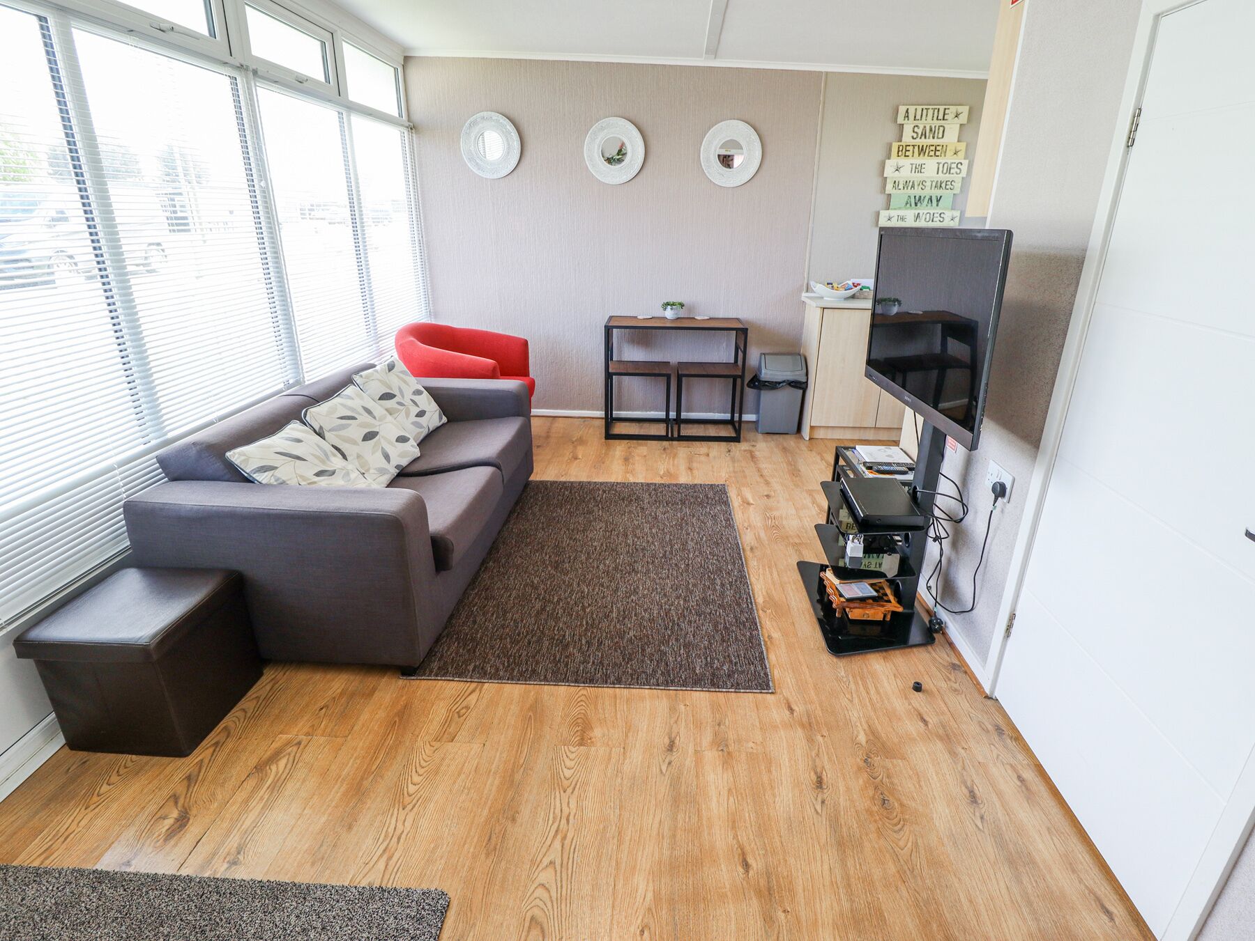 Cottage | Living area